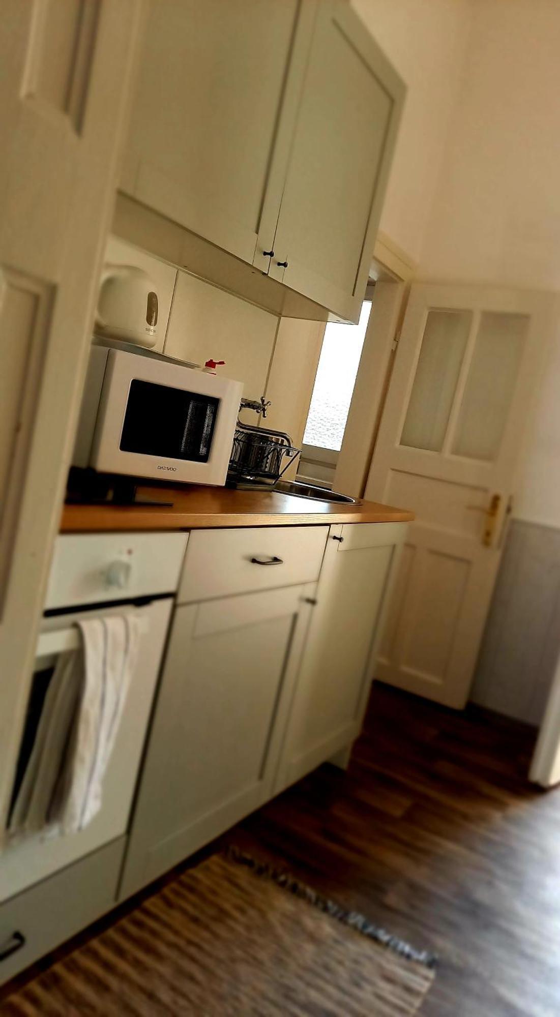Idill Apartmanhaz B&B Tiszafüred Buitenkant foto